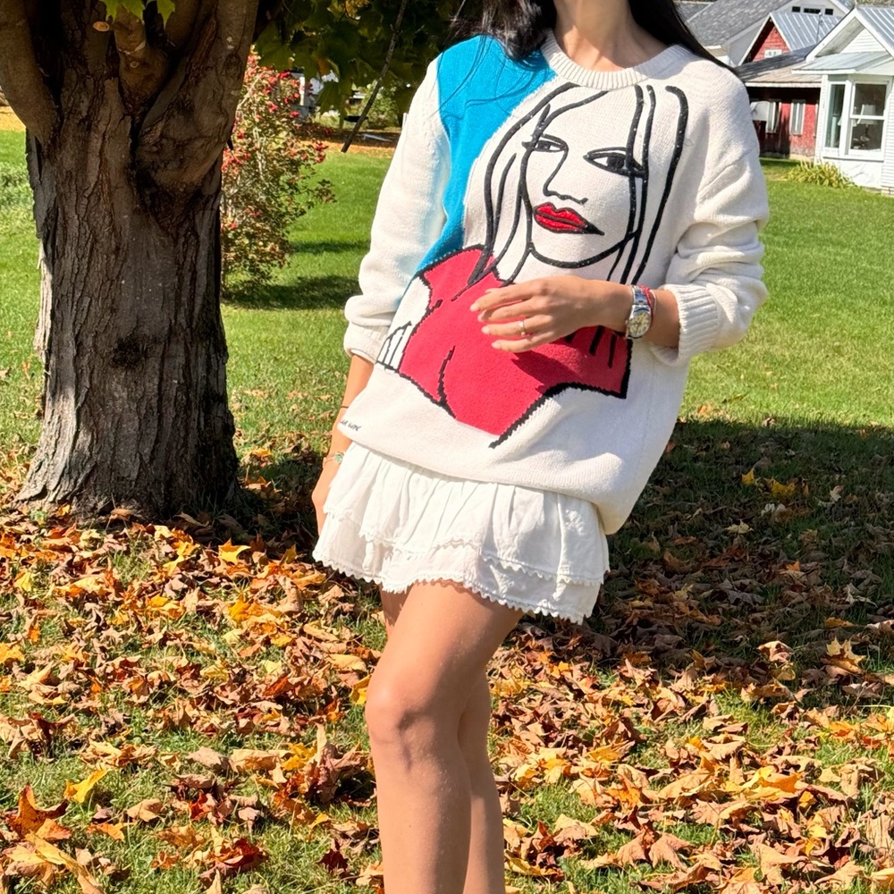 Zara Cream Sweater with Red & Blue Graphic Portrait